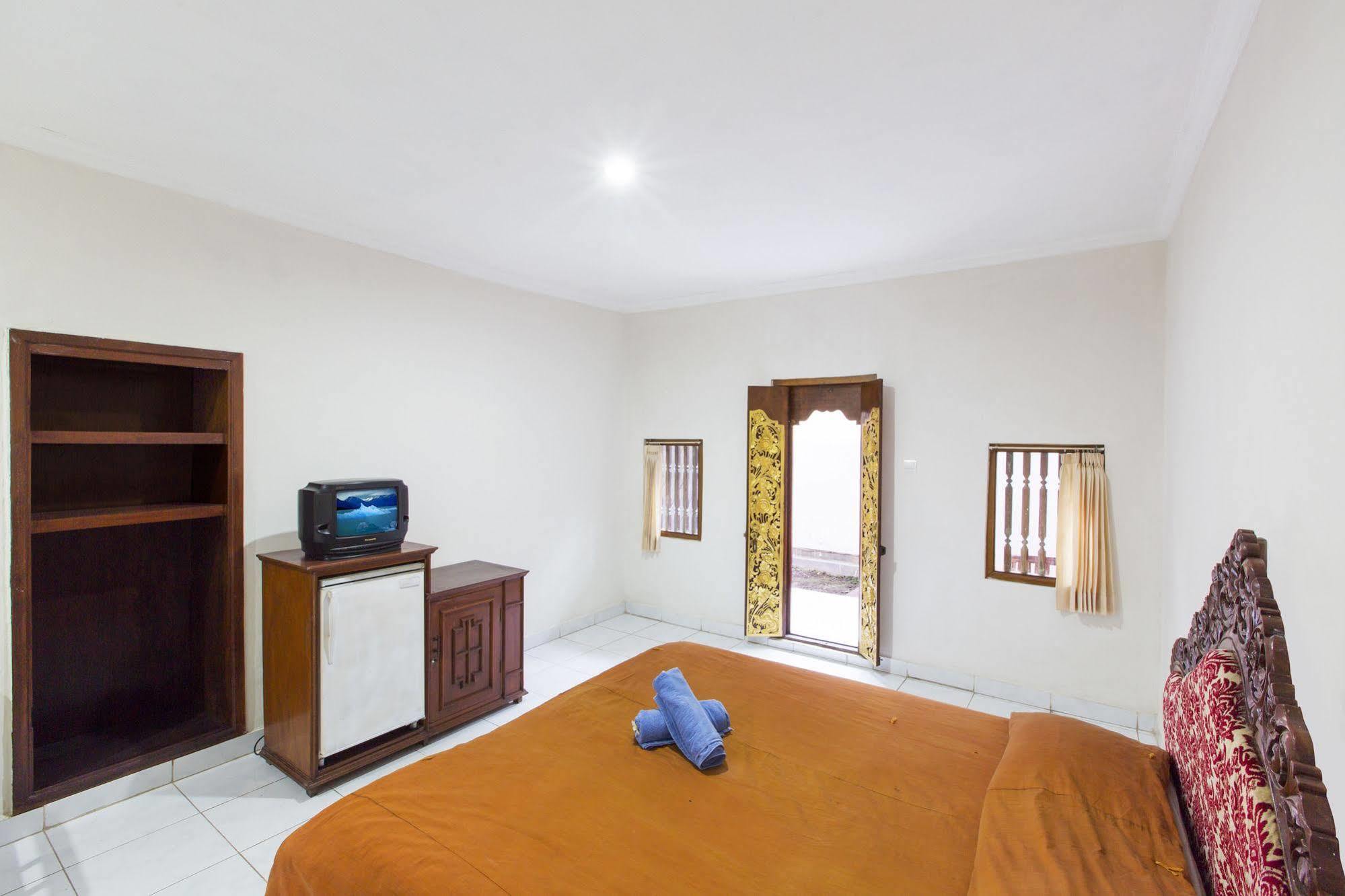 Hotel Surya Tropical Kuta Kuta Lombok Zewnętrze zdjęcie