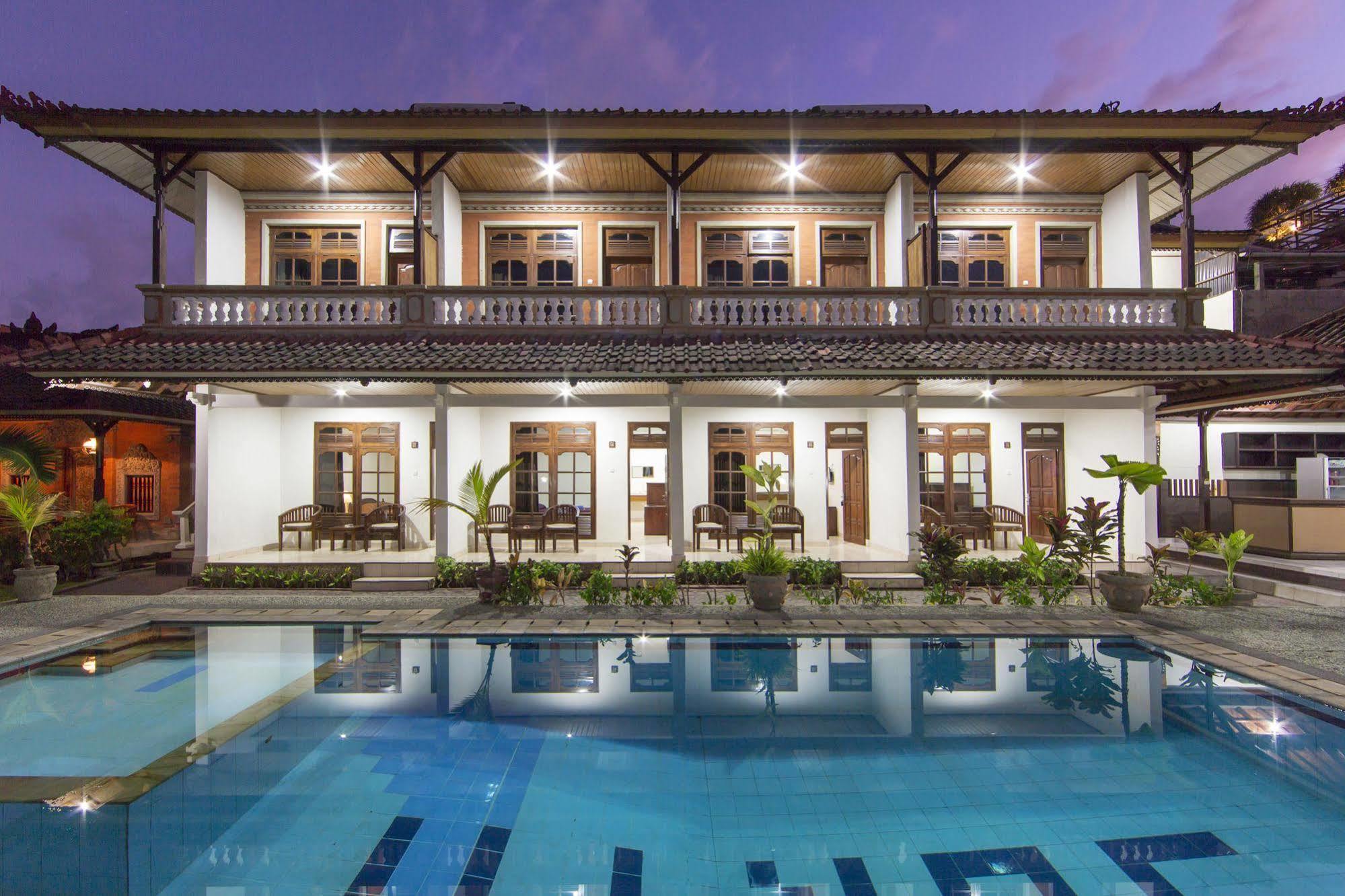 Hotel Surya Tropical Kuta Kuta Lombok Zewnętrze zdjęcie