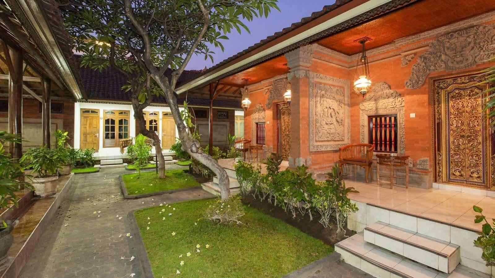 Hotel Surya Tropical Kuta Kuta Lombok Zewnętrze zdjęcie