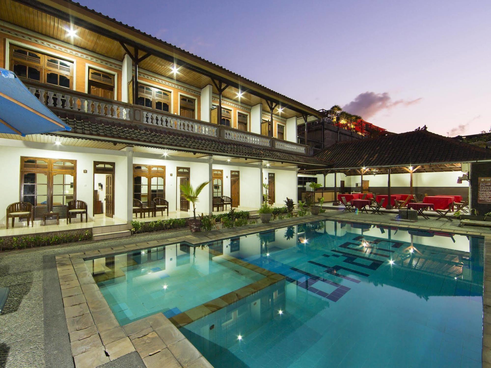 Hotel Surya Tropical Kuta Kuta Lombok Zewnętrze zdjęcie